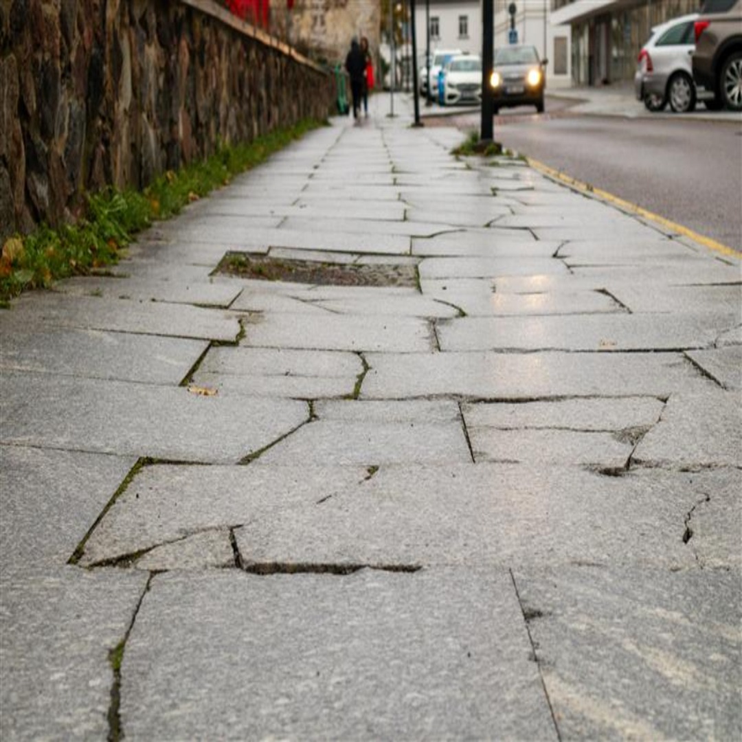 Do not Ignore Sidewalk Damage in Gwinnett